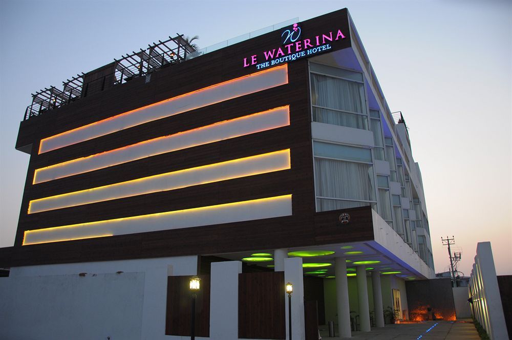 The Bentley Seaside Boutique Hotel Chennai Exterior photo